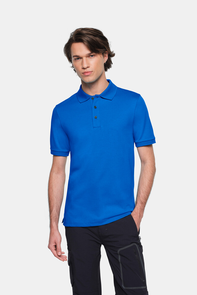 HAKRO 814 COTTON TEC® Poloshirt in Royalblau – Modellansicht