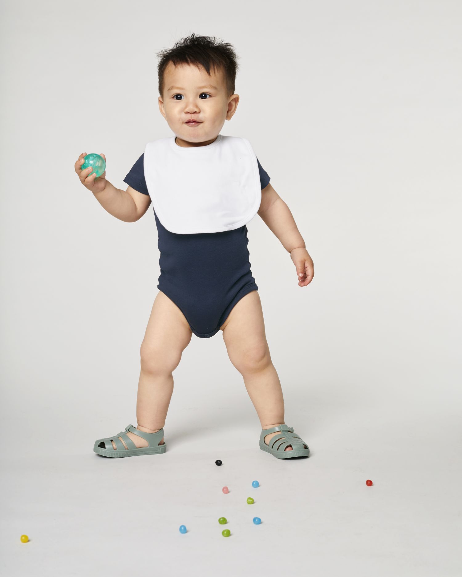 Stanley Stella Baby Bib in White – Vorderansicht