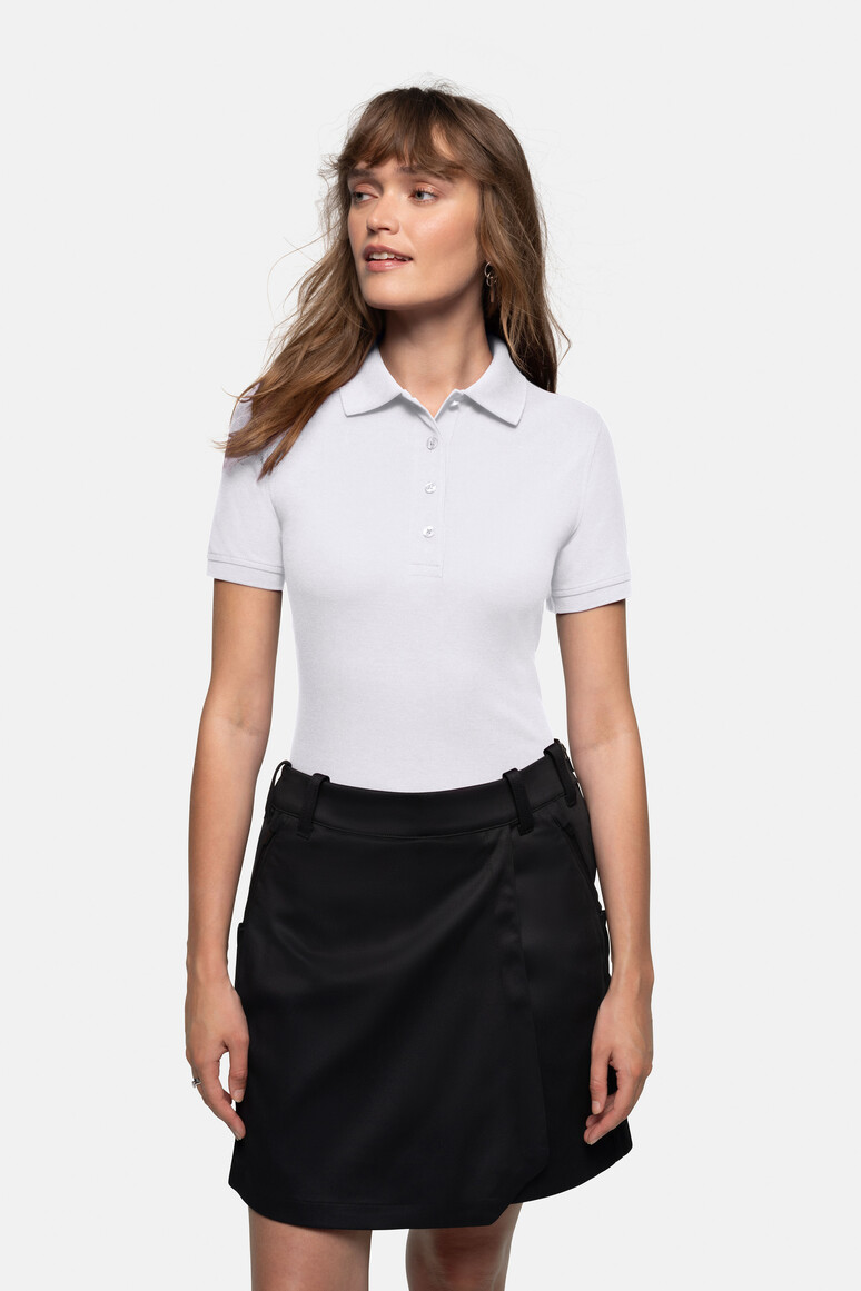 HAKRO 216 Damen Poloshirt MIKRALINAR® in Weiß – Modellansicht