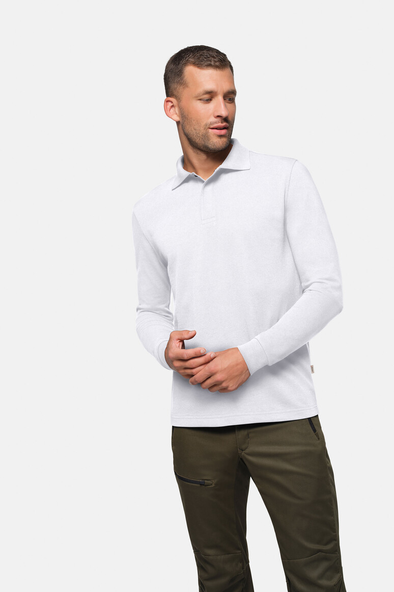 HAKRO 821 Longsleeve-Poloshirt MIKRALINAR® HACCP in Weiß – Modellansicht