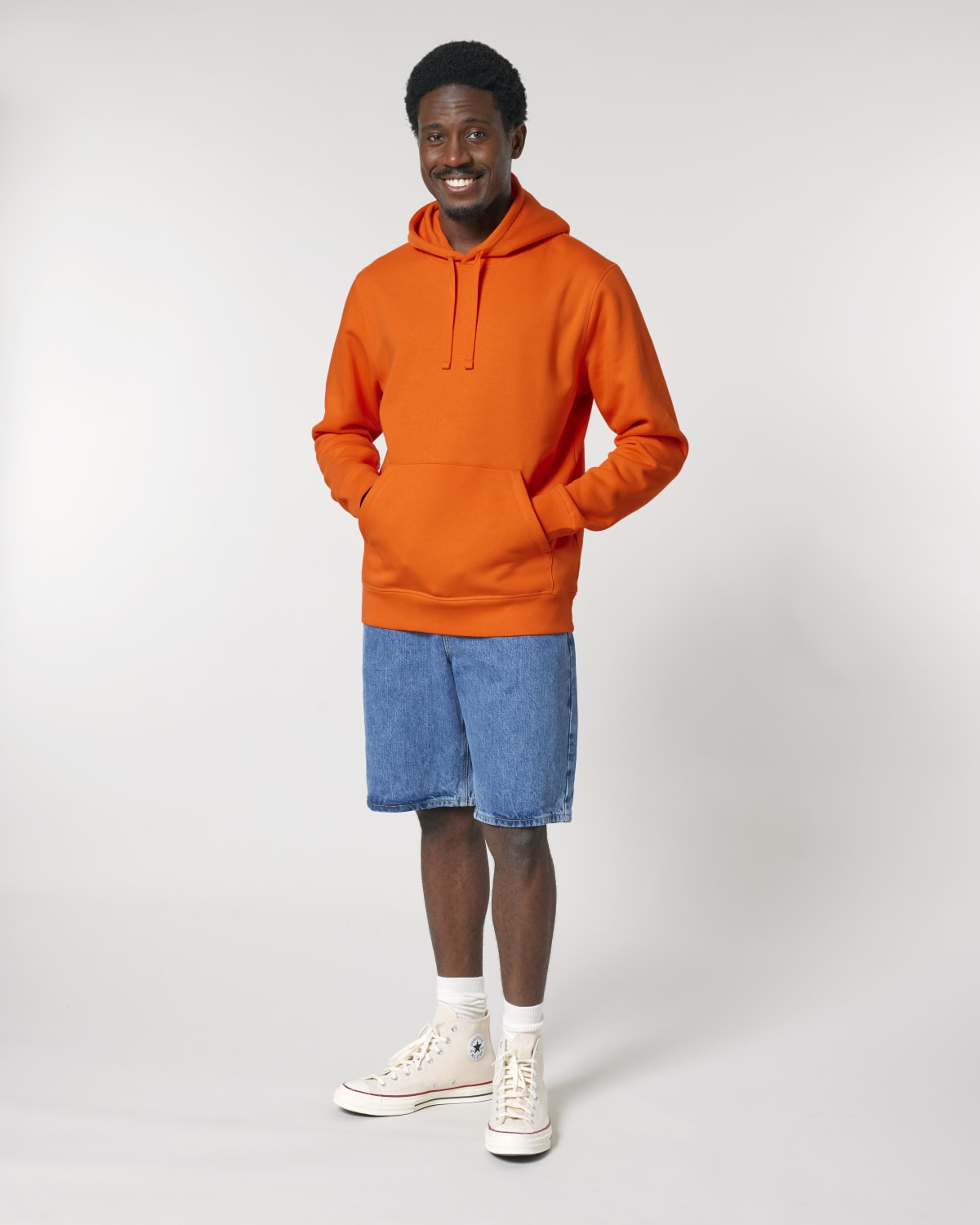 Stanley Stella Drummer 2.0 in Bright Orange – Modellansicht
