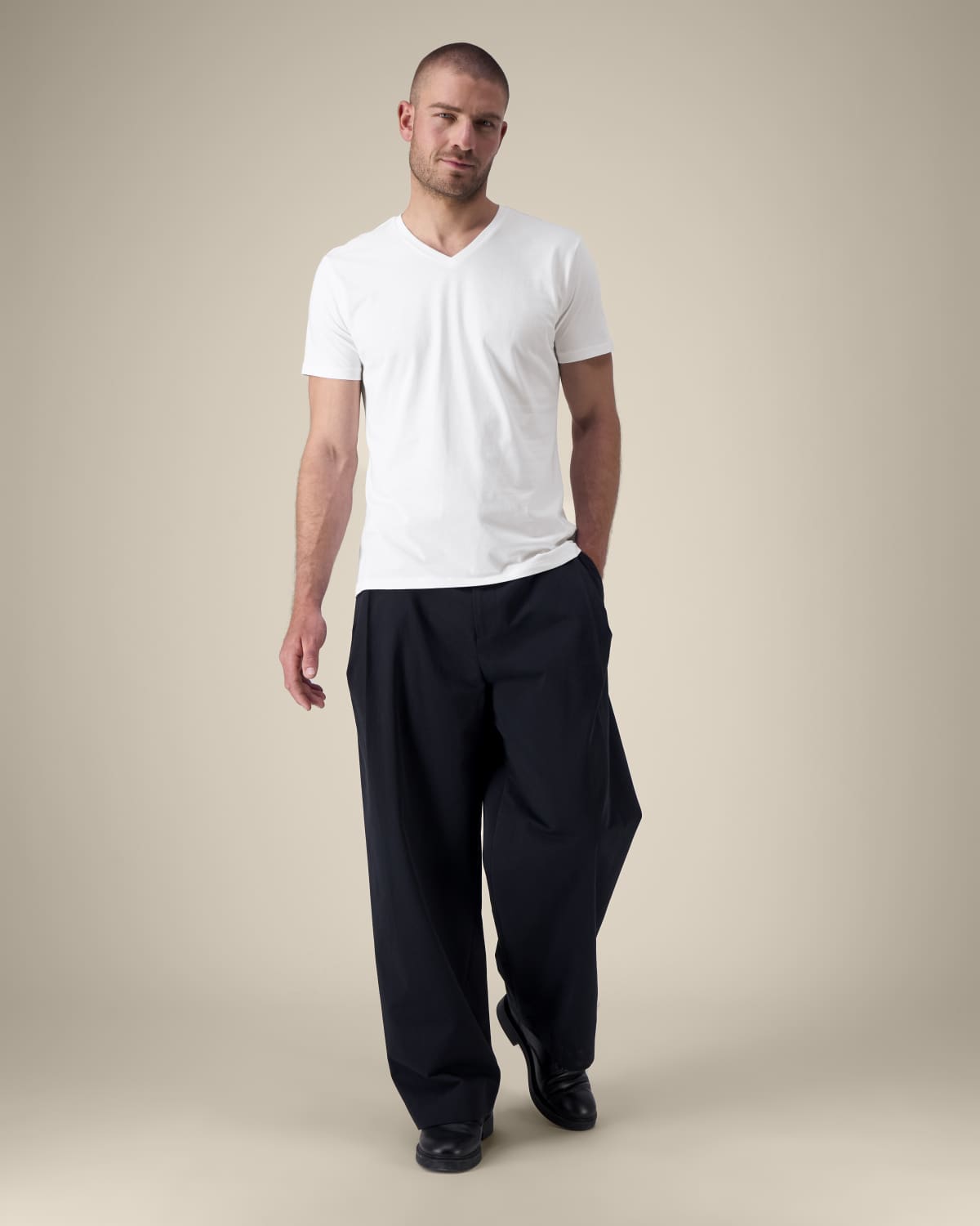 Stanley Stella Stanley Presenter in White – Modellansicht