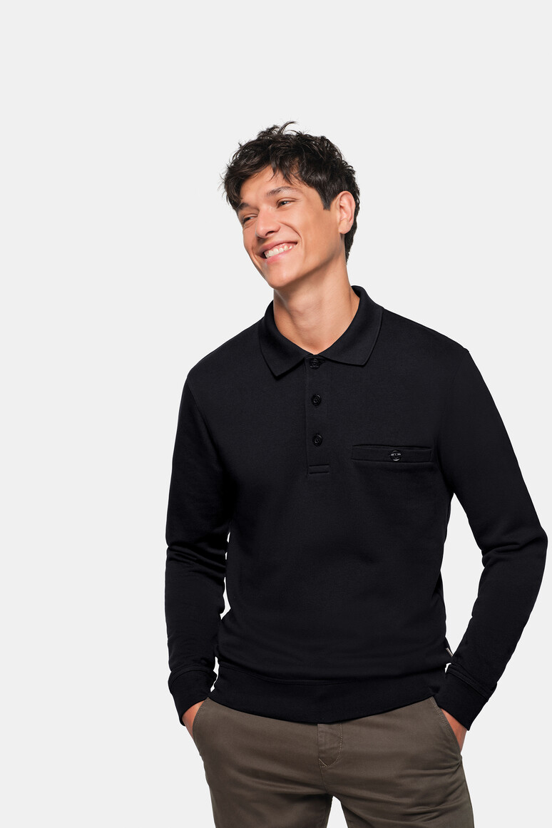 HAKRO 457 Pocket-Sweatshirt Premium in Schwarz – Modellansicht
