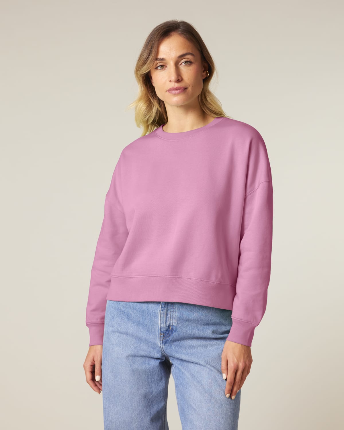Stanley Stella Stella Alma in Bubble Pink – Modellansicht
