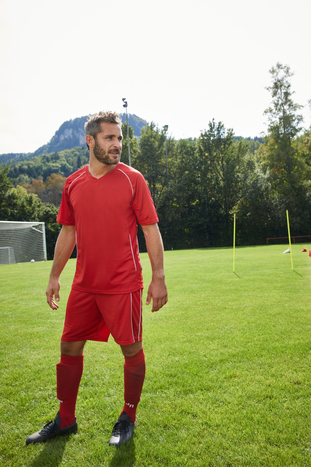 Daiber Team Shirt in Royal/White – Modellansicht