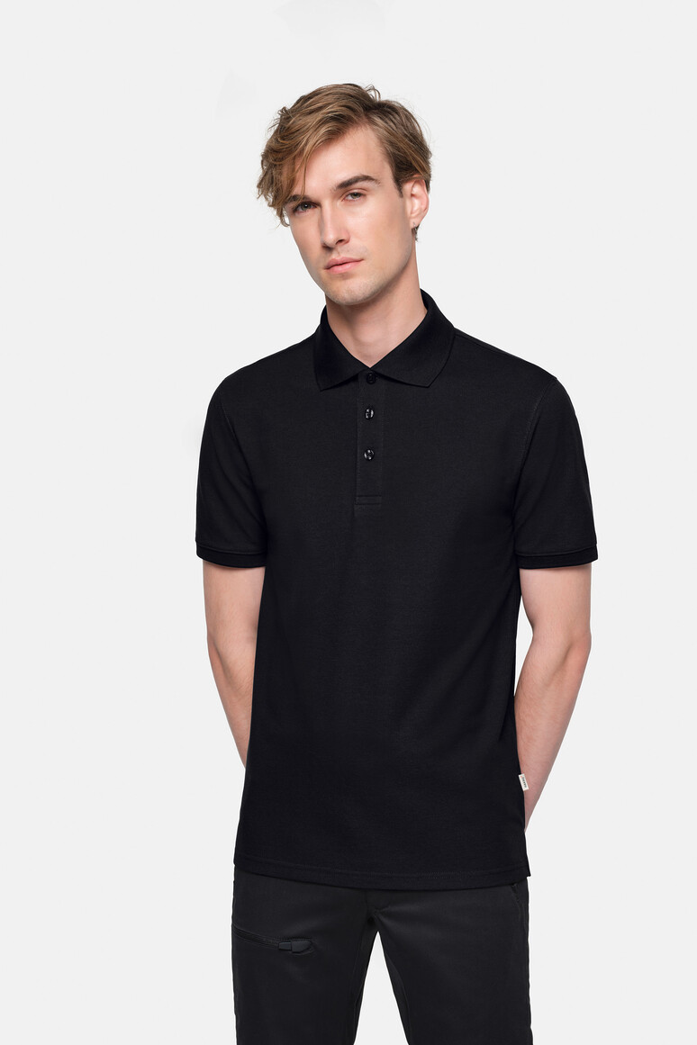 HAKRO 569 Poloshirt MIKRALINAR® ECO in Schwarz – Modellansicht