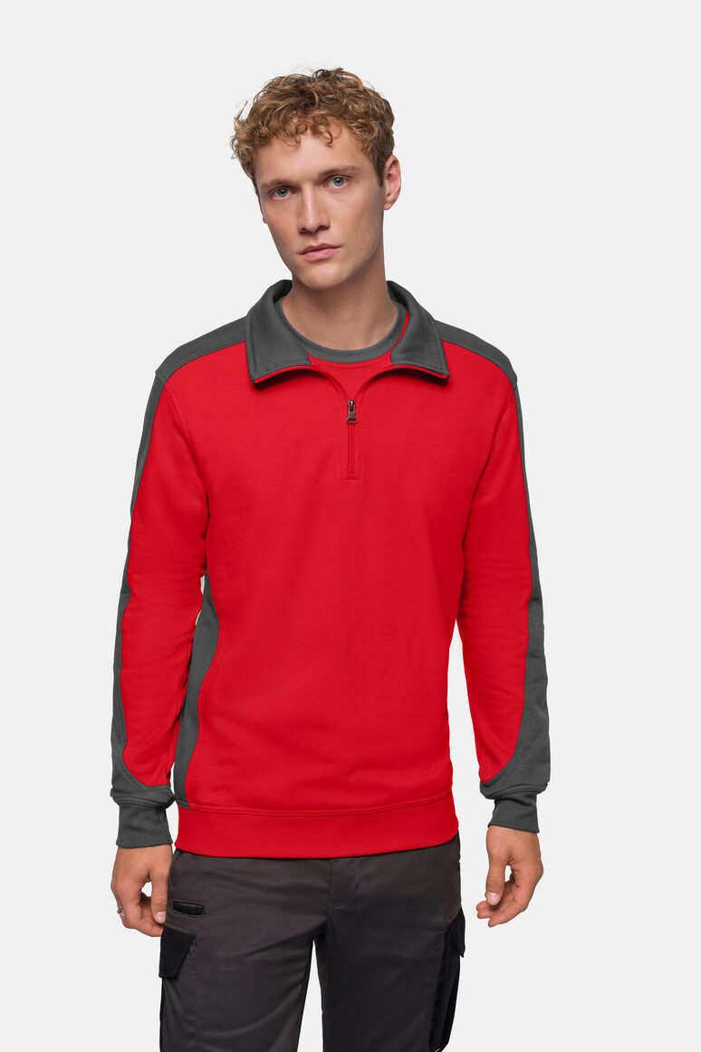 HAKRO 476 Zip-Sweatshirt Contrast MIKRALINAR® in Rot/Anthrazit – Modellansicht
