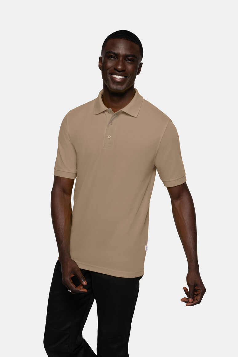 HAKRO 816 Poloshirt MIKRALINAR® in Khaki – Modellansicht