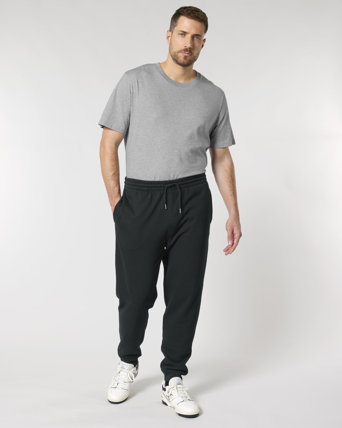 Stanley Stella Mover 2.0 in Black – Modellansicht