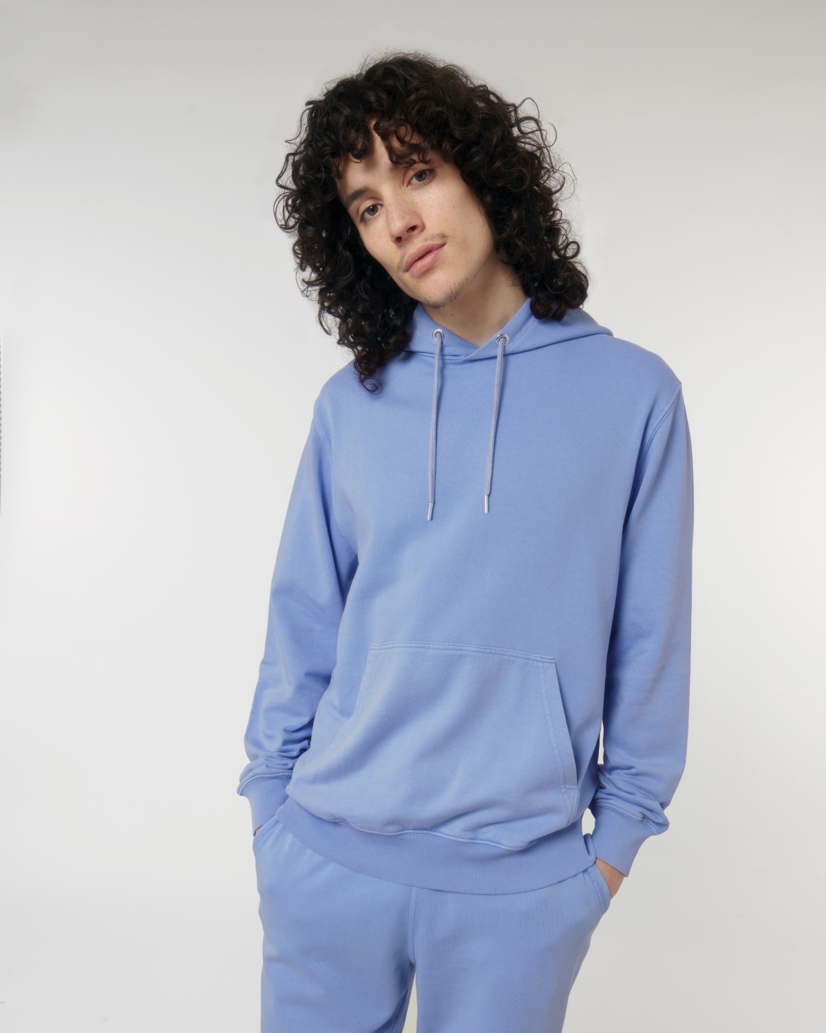Stanley Stella Archer Vintage in G. Dyed Swimmer Blue – Modellansicht