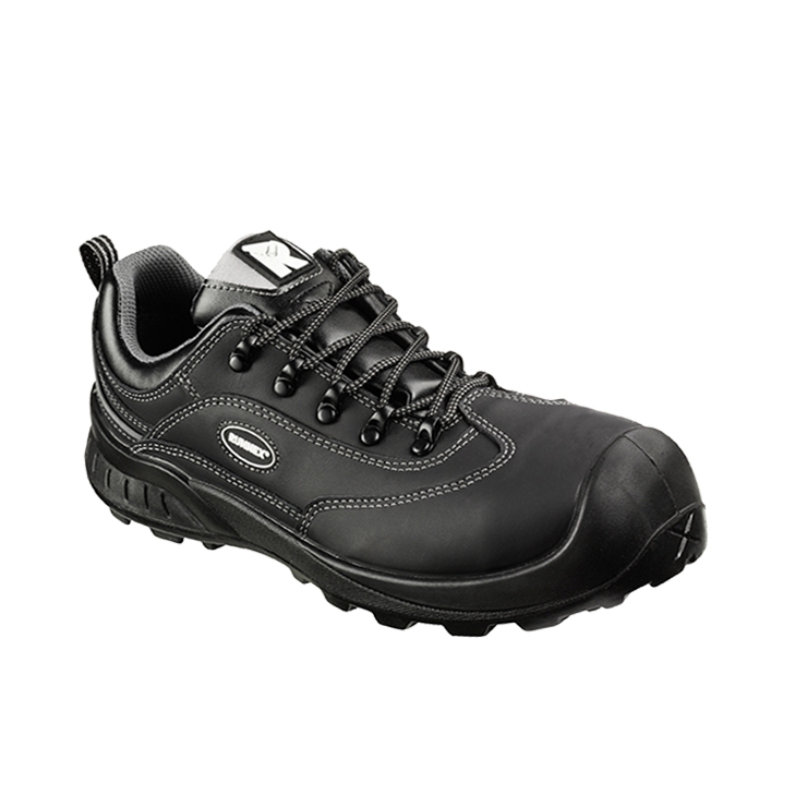 RUNNEX® S3-Sicherheitshalbschuhe TeamStar in Schwarz – Vorderansicht