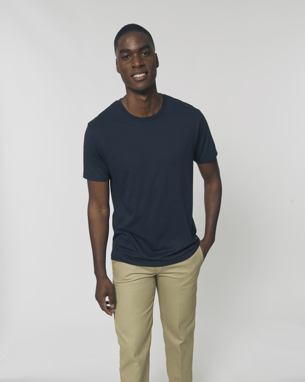 Stanley Stella Rocker in French Navy – Modellansicht