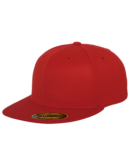 FLEXFIT Premium 210 Fitted in Red – Vorderansicht