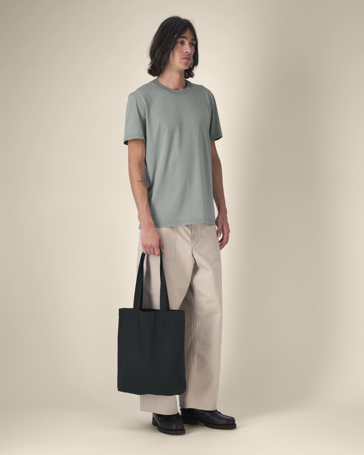 Stanley Stella Tote Bag in Black – Modellansicht