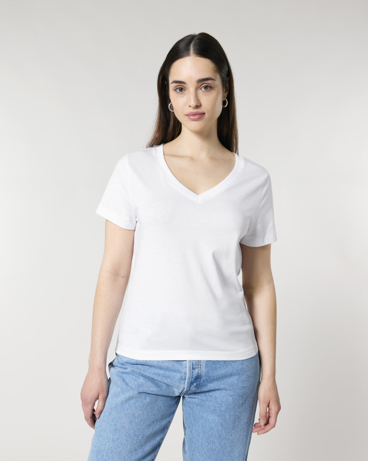 Stanley Stella Stella Isla in White – Modellansicht