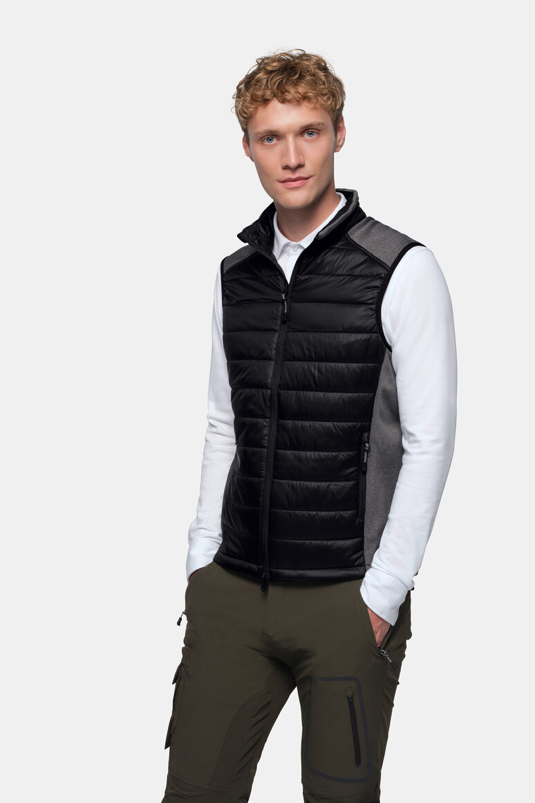 HAKRO 864 Hybridweste Contrast in Schwarz – Modellansicht