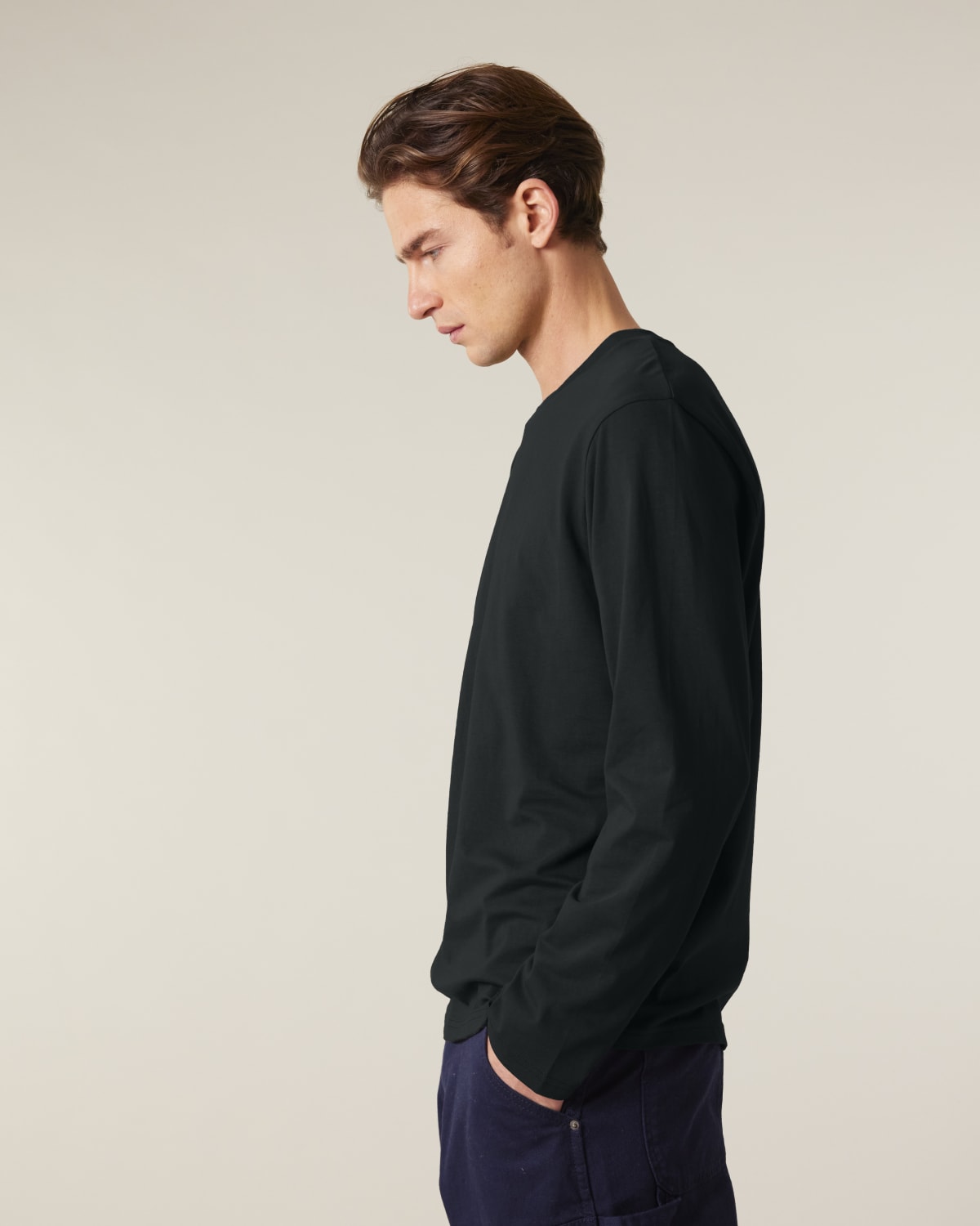 Stanley Stella Creator 2.0 Long Sleeve in Black – Modellansicht
