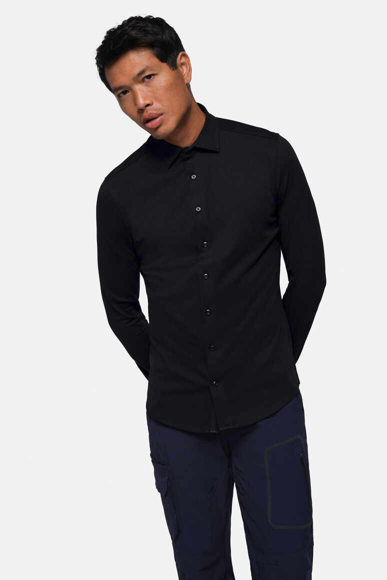 HAKRO 137 COTTON TEC® Hemd in Schwarz – Modellansicht