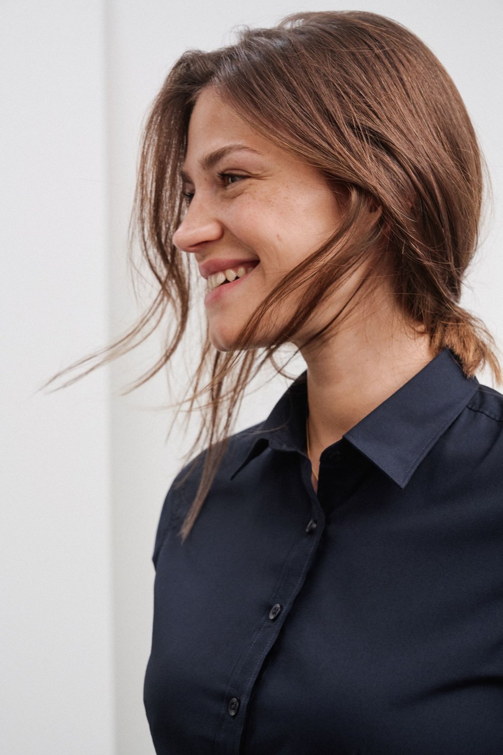 Daiber Ladies' Shirt Short-Sleeved Poplin in Aqua – Modellansicht