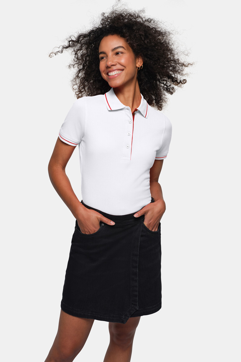 HAKRO 203 Damen Poloshirt Casual in Weiß/Rot – Modellansicht