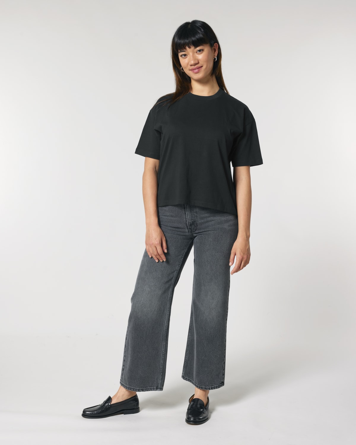Stanley Stella Stella Nova in Black – Modellansicht