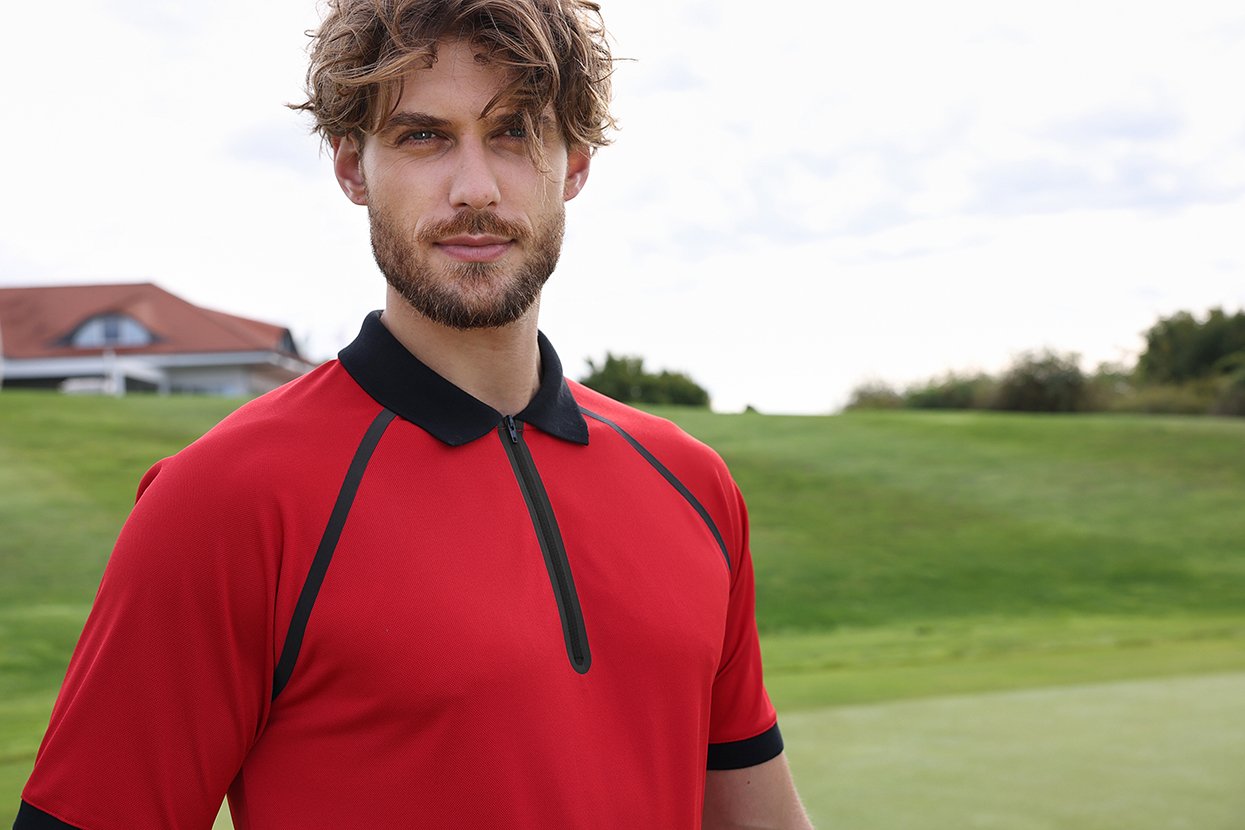 Daiber Men's Zip-Polo in Black/Black – Modellansicht