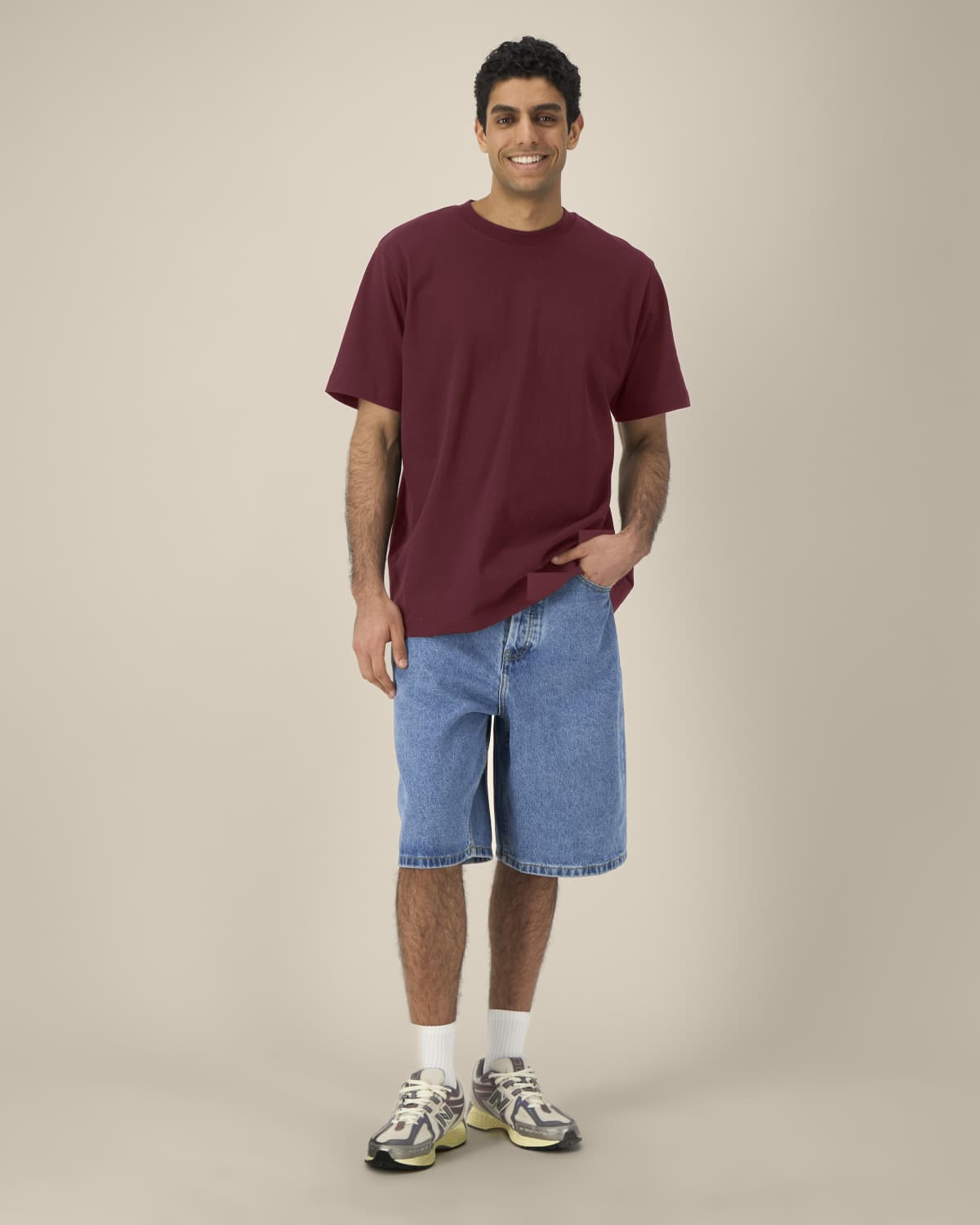 Stanley Stella Freestyler in Burgundy – Modellansicht