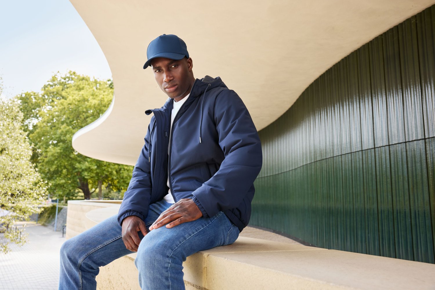 Daiber Men's BomberJacket GRS in Navy – Modellansicht