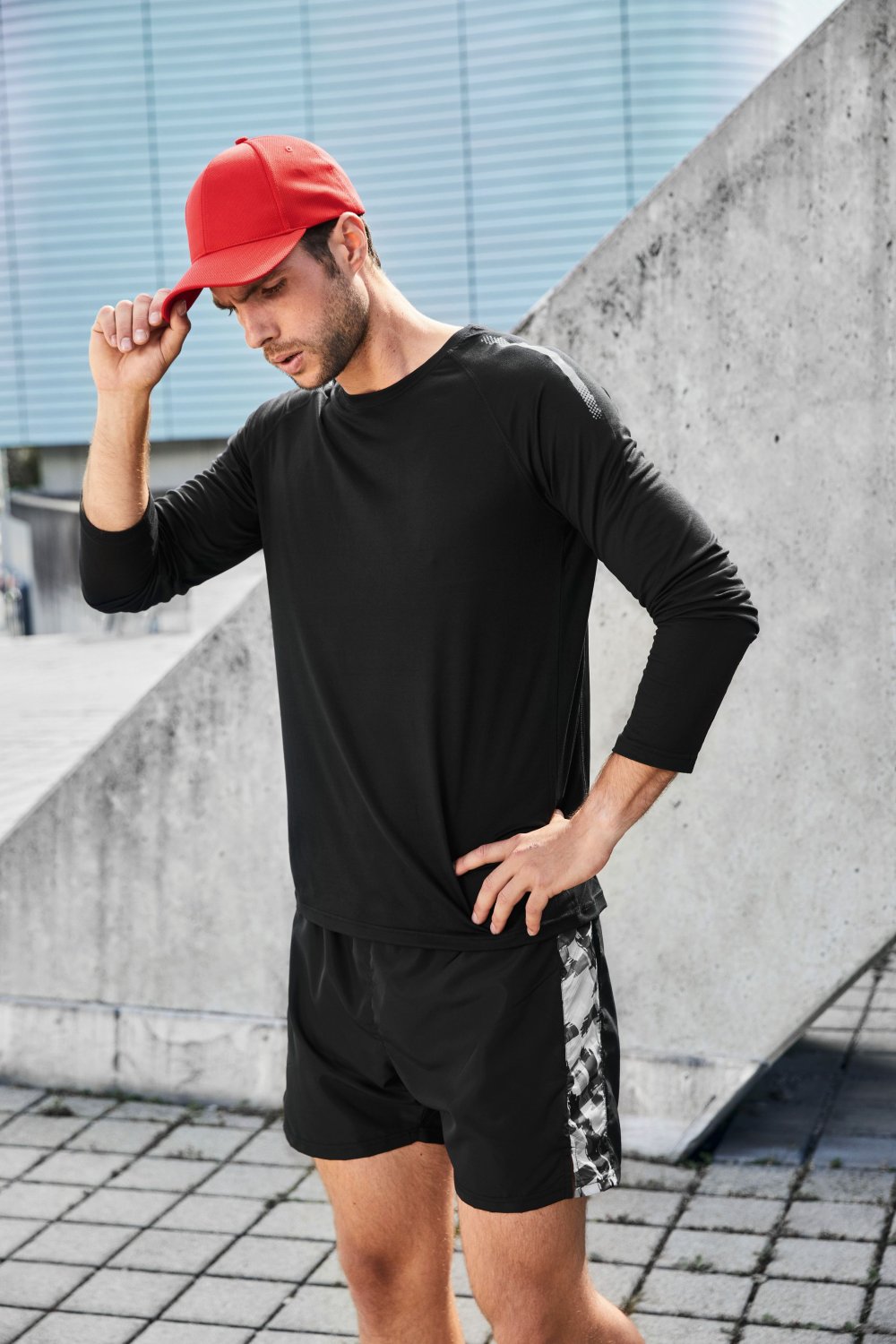 Daiber Men's Sports Shirt Long-Sleeved GRS in Black – Modellansicht