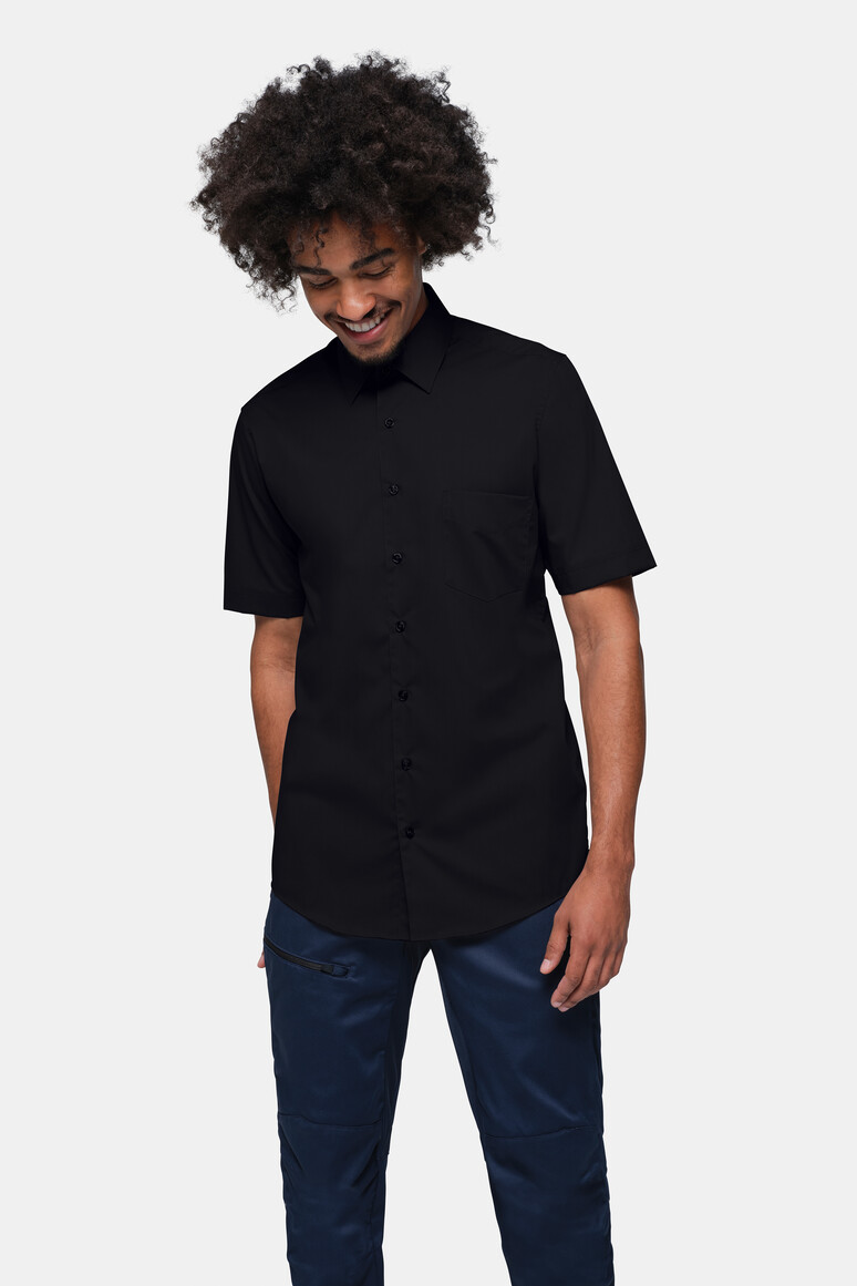HAKRO 122 1/2-Arm Hemd MIKRALINAR® Comfort in Schwarz – Modellansicht