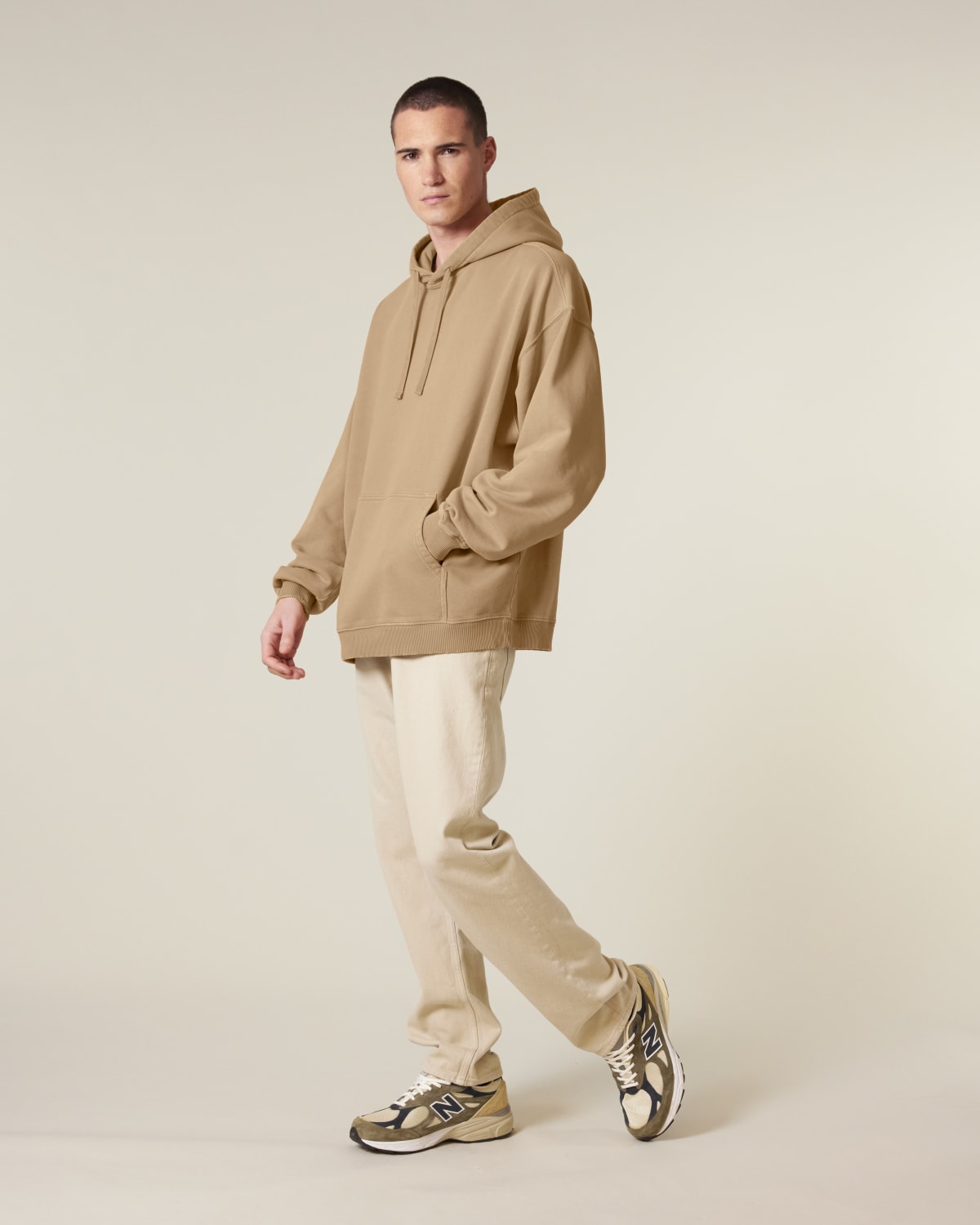 Stanley Stella Slammer 2.0 vintage in G. Dyed Latte – Modellansicht