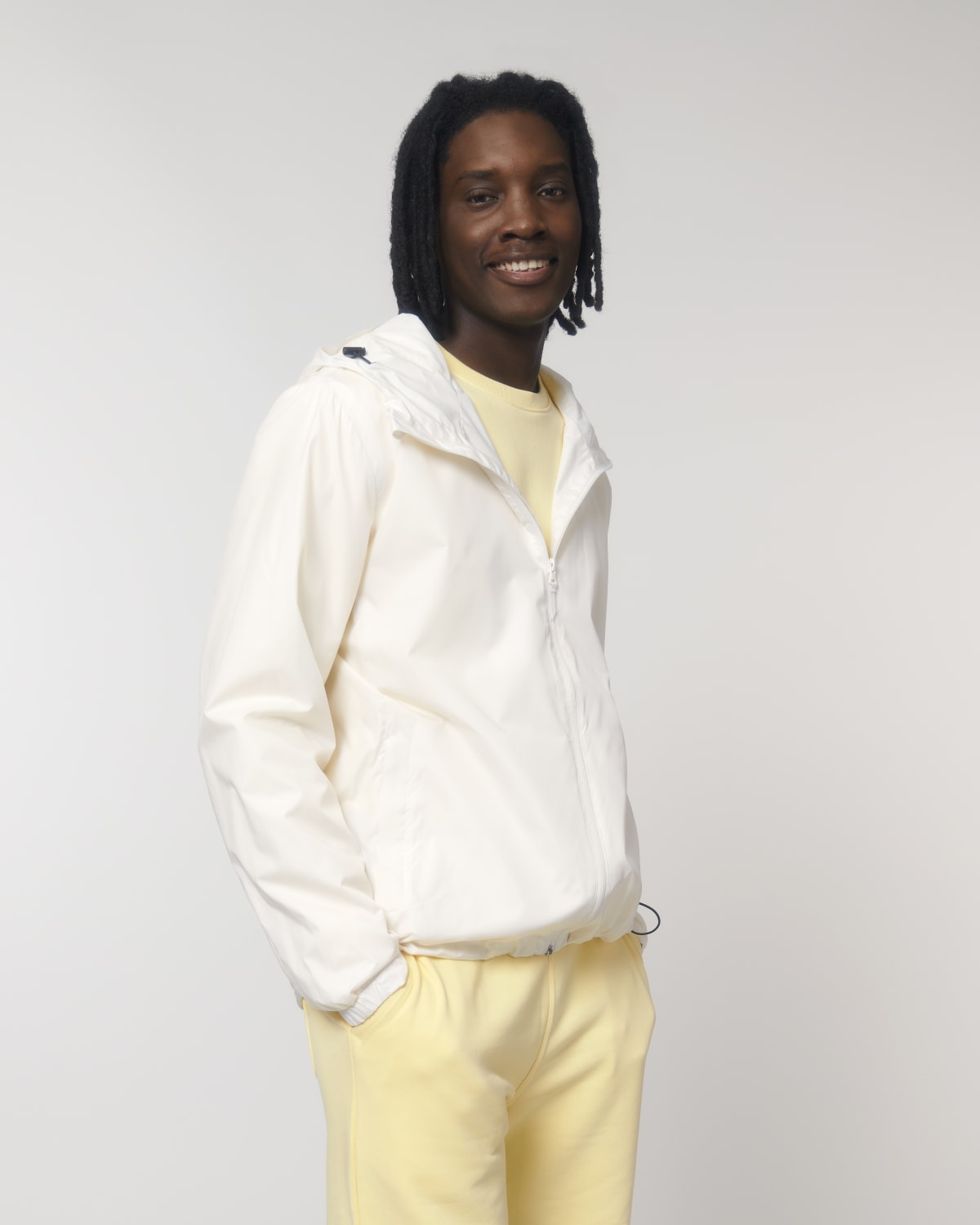 Stanley Stella Commuter in Off White – Modellansicht