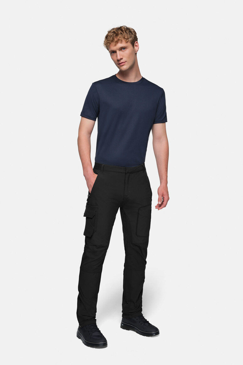 HAKRO 791S Activehose in Schwarz – Modellansicht