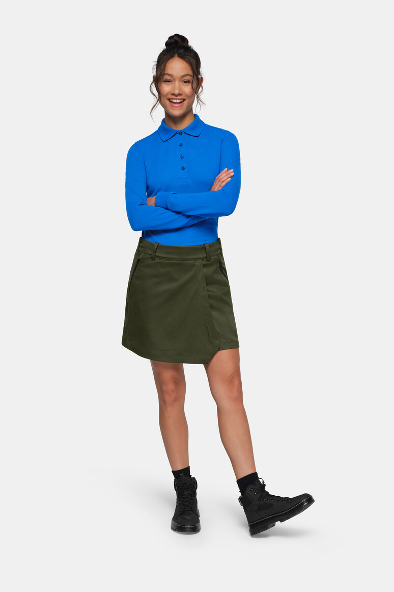 HAKRO 712 Damen Performanceskort ECO in Olive – Modellansicht