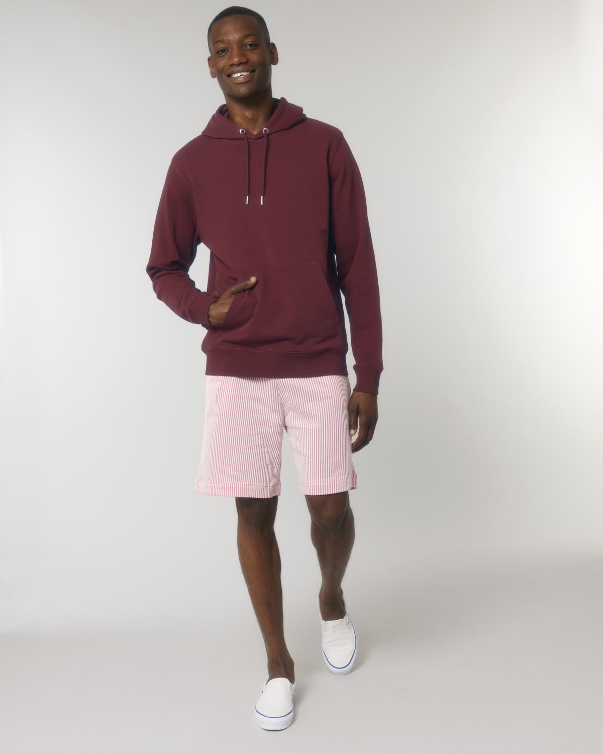 Stanley Stella Archer in Burgundy – Modellansicht
