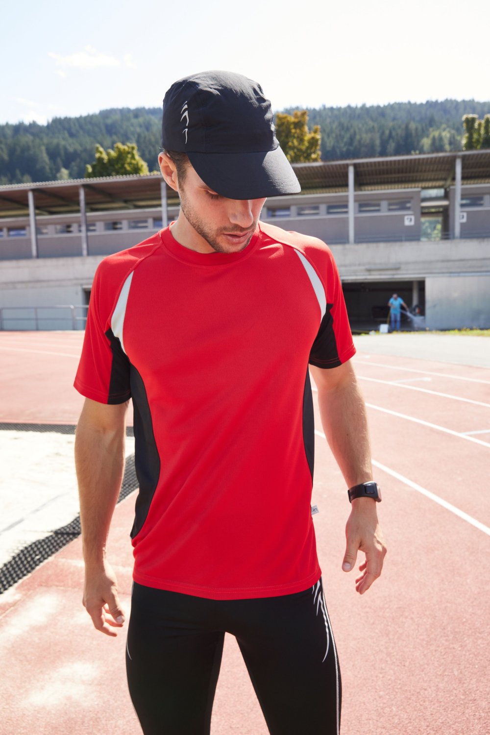 Daiber Men's Running-T in Red/Black – Modellansicht