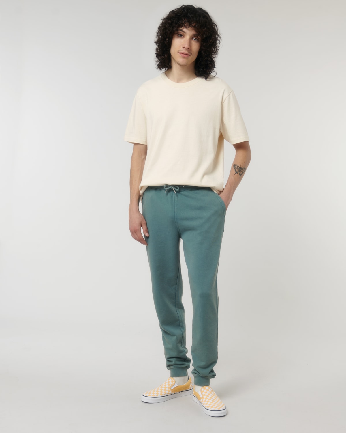 Stanley Stella Mover Vintage in G. Dyed Hydro – Modellansicht