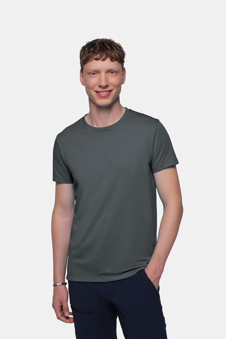 HAKRO 269 COTTON TEC® T-Shirt in Anthrazit – Modellansicht