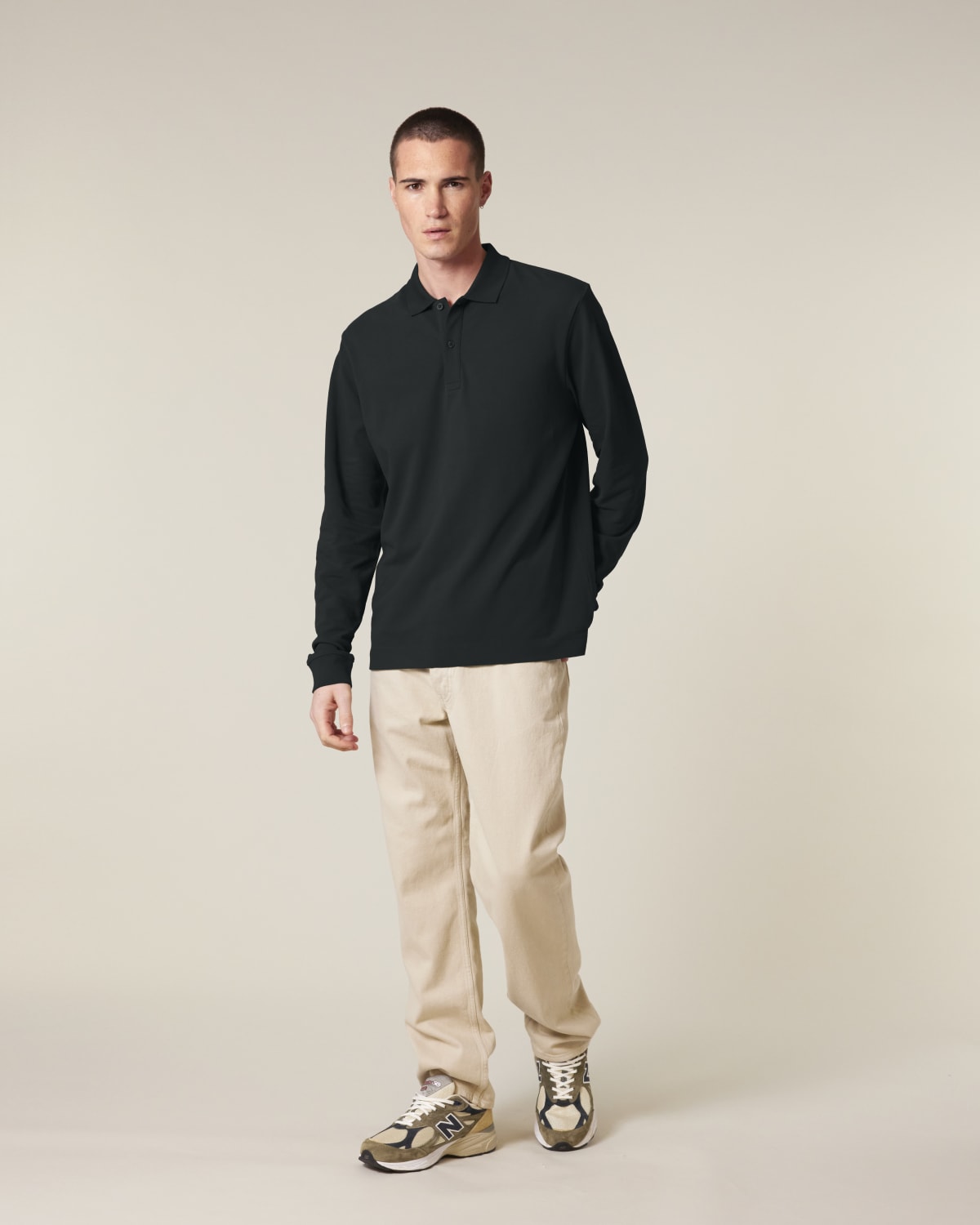Stanley Stella Prepster 2.0 Long Sleeve in Black – Modellansicht