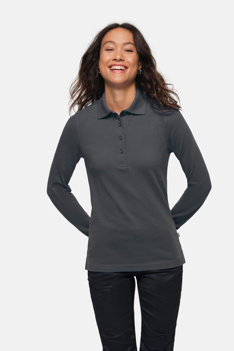 HAKRO 215 Damen Longsleeve-Poloshirt MIKRALINAR® in Anthrazit – Modellansicht