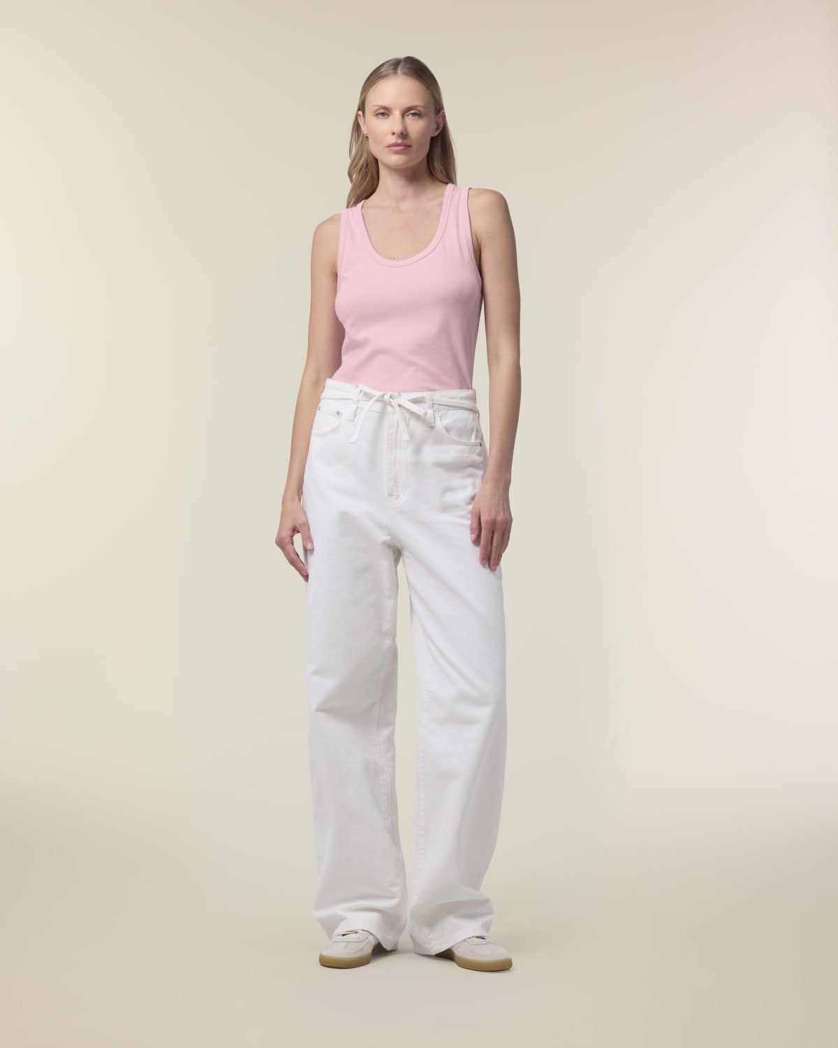 Stanley Stella Stella Ava in Cotton Pink – Modellansicht