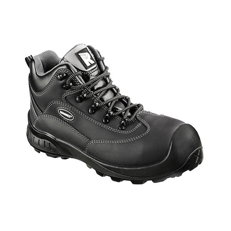 RUNNEX® S3-Sicherheitsschnürstiefel TeamStar in Schwarz – Vorderansicht