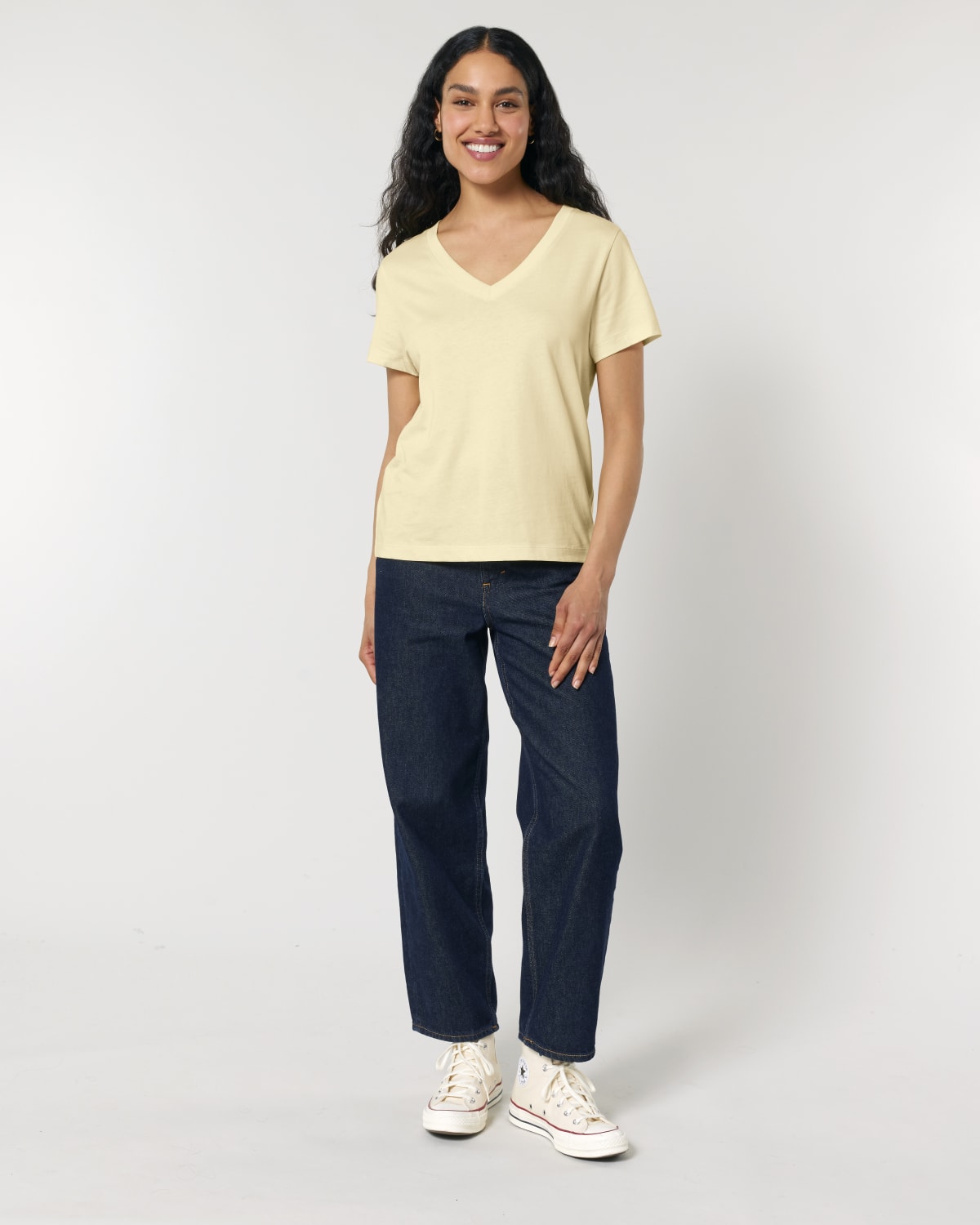Stanley Stella Stella Isla in Butter – Modellansicht