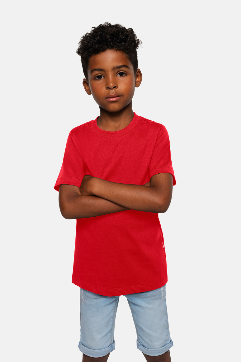 HAKRO 521 Kinder T-Shirt Bio-Baumwolle in Rot – Modellansicht