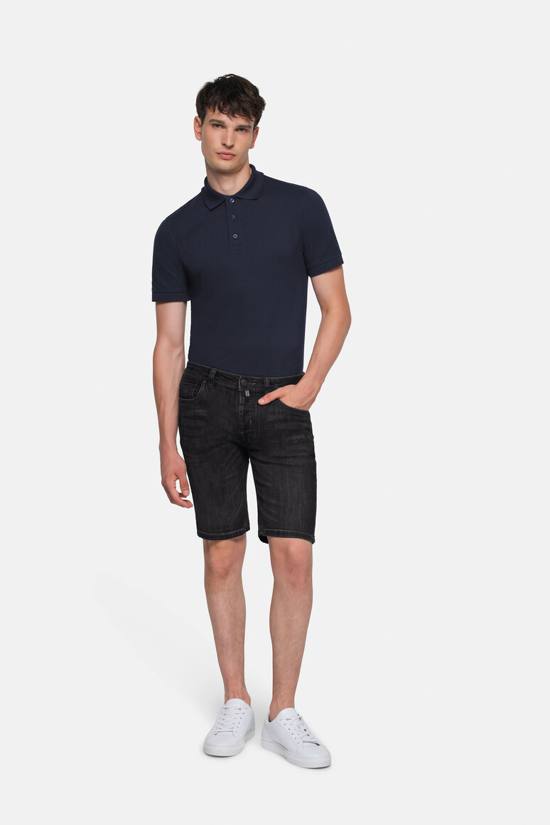 HAKRO 733 5-Pocket-Jeansshorts X-Stretch ECO in Schwarz – Modellansicht