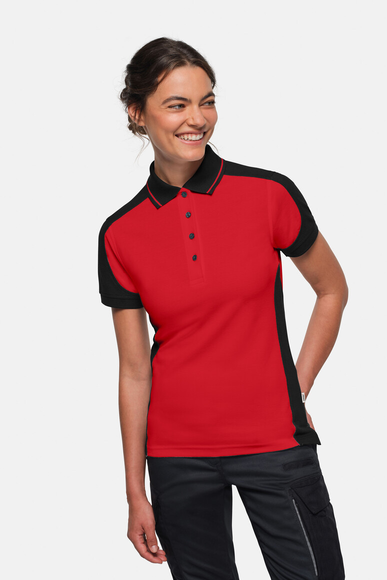 HAKRO 339 Damen Poloshirt Contrast MIKRALINAR® ECO in Rot/Schwarz – Modellansicht