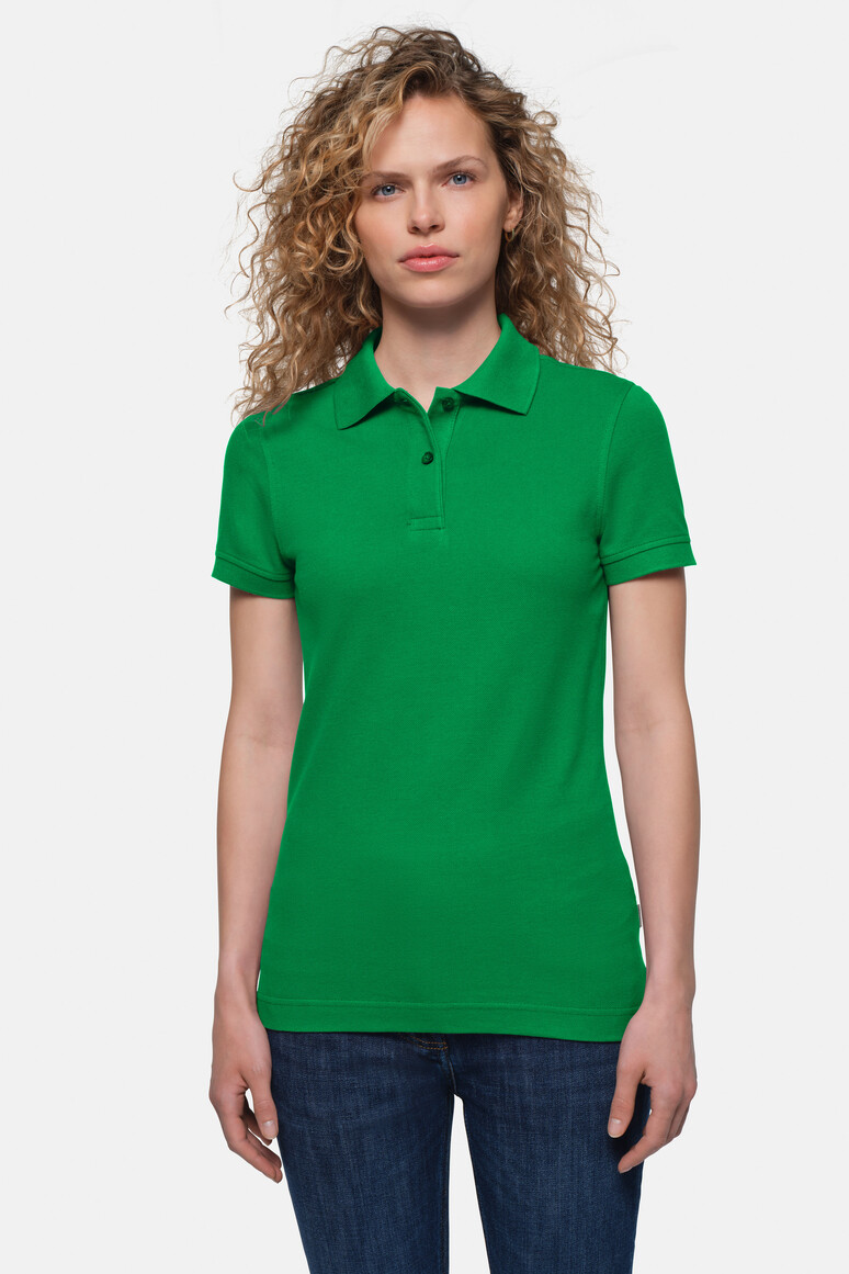 HAKRO 224 Damen Poloshirt Top in Kellygrün – Modellansicht