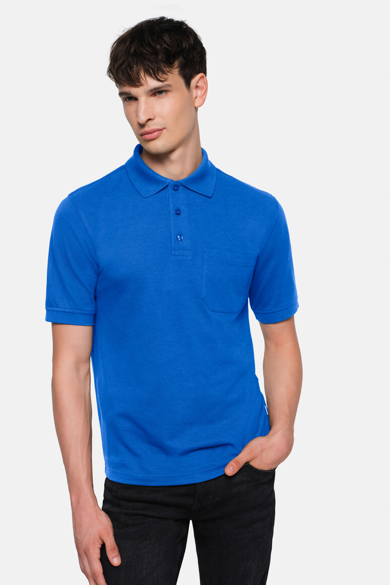 HAKRO 812 Pocket-Poloshirt MIKRALINAR® in Royalblau – Modellansicht