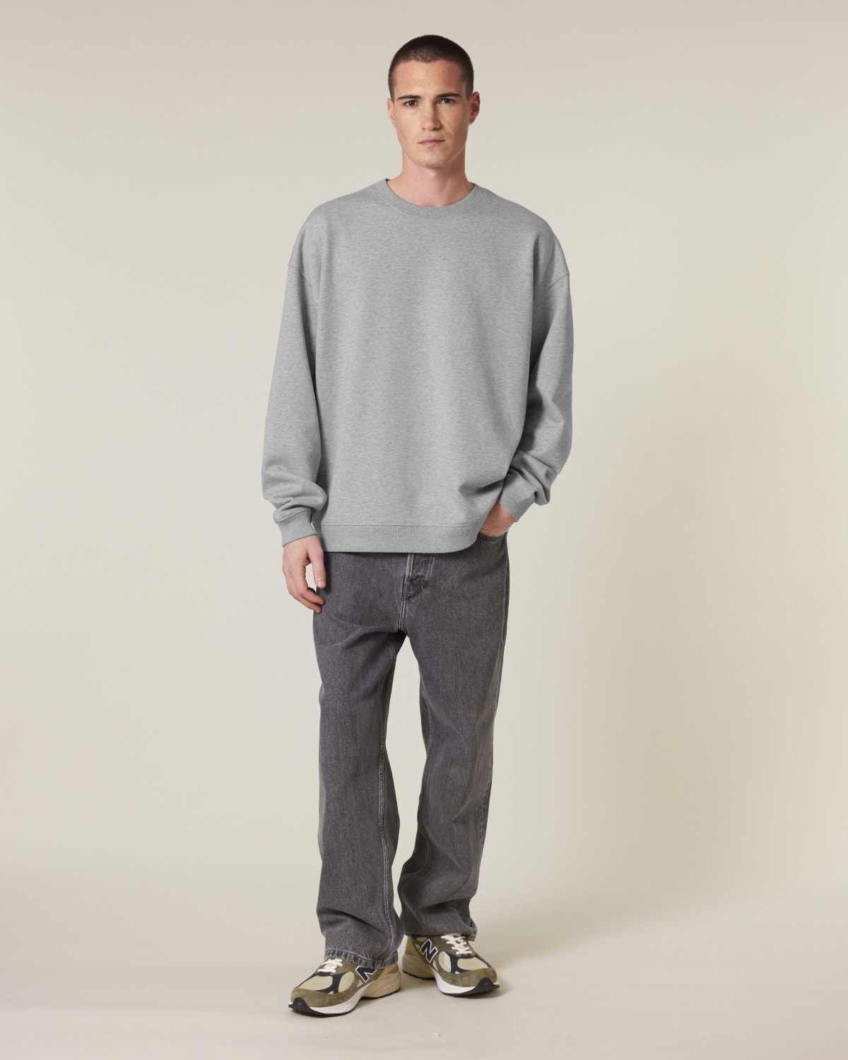 Stanley Stella Radder 2.0 in Heather Grey – Modellansicht