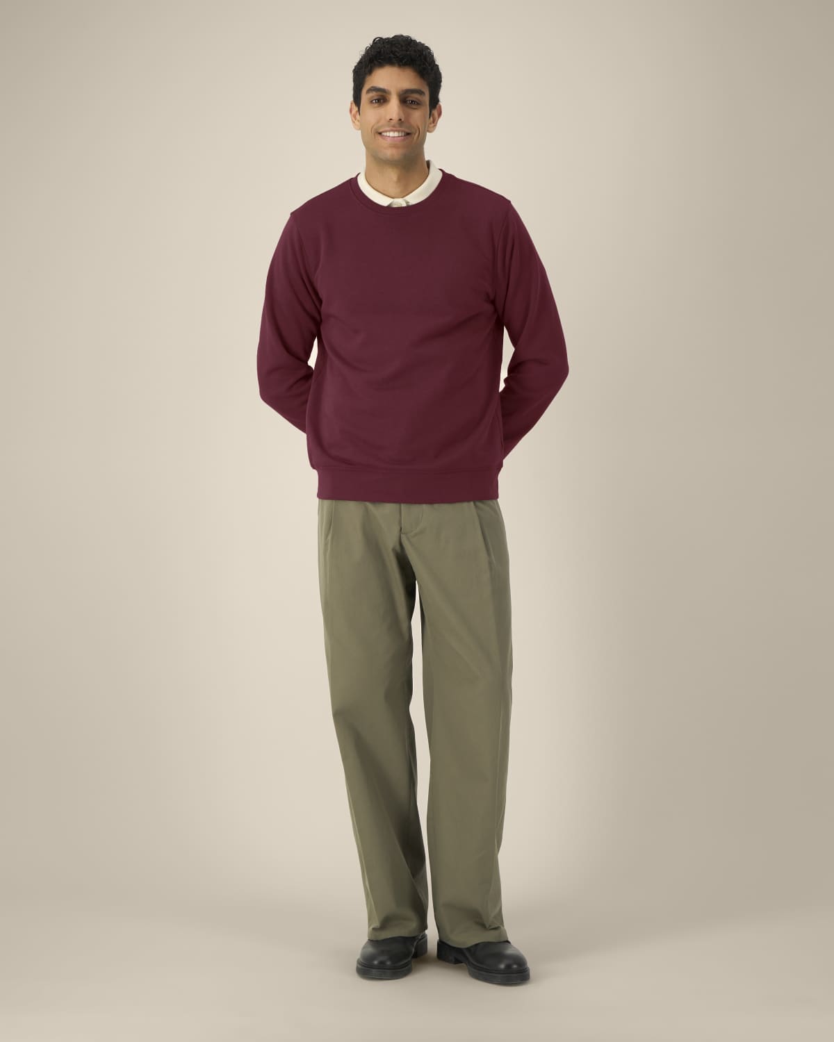 Stanley Stella Roller in Burgundy – Modellansicht